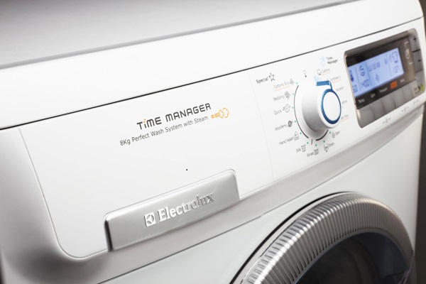 Nguyên nhân lỗi E20 máy giặt Electrolux thường xuất phát bơm xả không hoạt động.